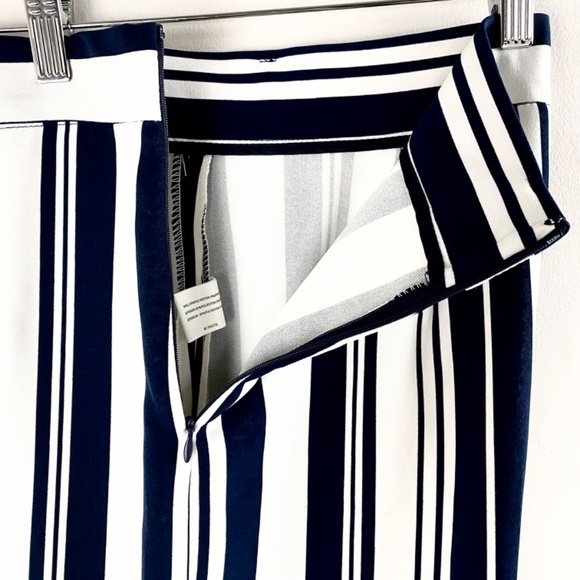 LENA GABRIELLE - Wide Leg Pants in Blue and White Stripes Size 4 - Picture 5 of 8